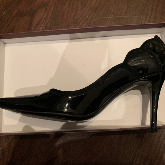 Kurt Geiger Black patent Ladies high heel shoes - Picture 7 of 9